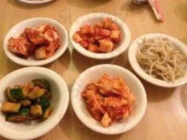 Woo Jung food