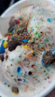 Braum's Ice Cream And Dairy Store food