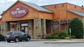 Flat Rock Grill outside