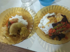 Nan Sabana Nasi Kapau food