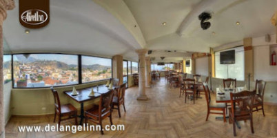 Del Angel Inn Restaurante inside