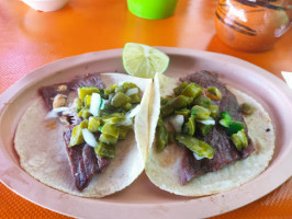 Taqueria El Buen Sabor food