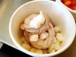 Bamboo Spoon Frozen Yogurt Cafe food