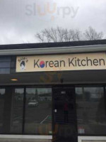 Sue's Korean Kitchen outside