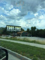 Toot Toot's outside