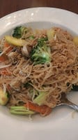 Tong-d Thai food