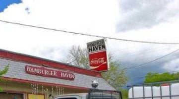 Hamburger Haven outside