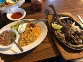 Robles Mexican food