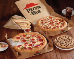 Pizza Hut food