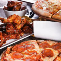 Pats Select Pizza Grill food