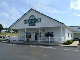Bread Of Life Cafe outside