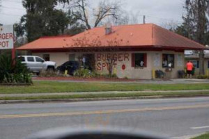 The Burger Spot outside