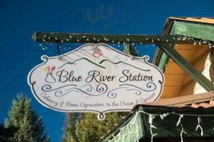 Blue River Station food