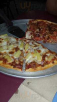 Elkader Pizzeria food