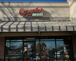 Cozzola's Pizza inside