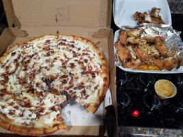 Zia's Pizza And Family food