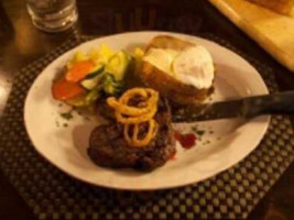 Oracle Inn Steakhouse Lounge food