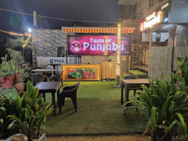 Taste Of Punjabi (vaishali) inside