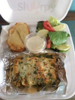 Ddee's Cafe food