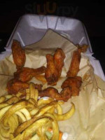 Wing House food