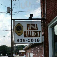 Pizza Gallery food
