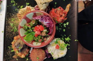 Saveurs Du Liban food