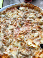6#42 Pizzeria food