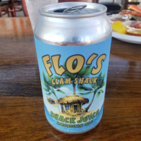 Flo's Clam Shack food