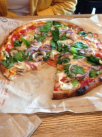 Blaze Pizza food