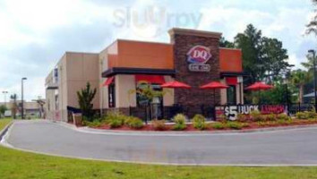 Dairy Queen Grill Chill outside