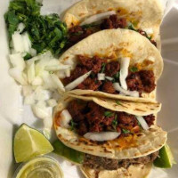 Sammy’s Tacos food