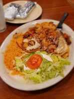 Los Tres Amigos food