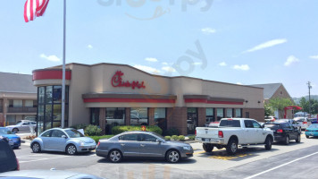 Chick-Fil-A outside