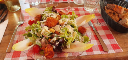 Le Pigalle food