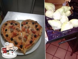 Pizzeria Tocky D food