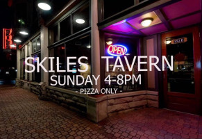 Skiles Tavern Incorporated food