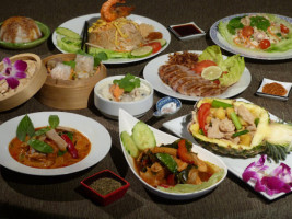 Thai Live Food Truck food