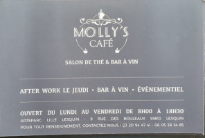 Molly's Café food
