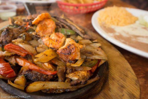 Las Maria's Mexican food
