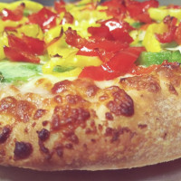 Pisanello's Pizza food