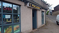 Aboyne Fish Chips outside
