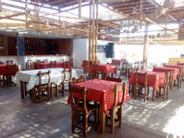 CanasSol Restaurante Campestre inside