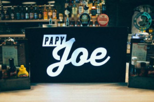 Papy Joe food