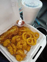 Sidelines Grill food