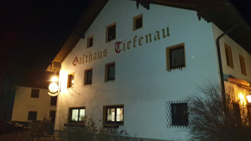 Gasthaus Tiefenau outside