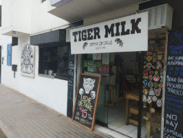 Tiger Milk Cusco inside