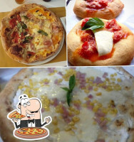 Pizzeria Capatosta food