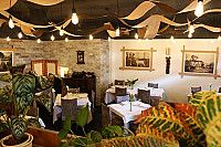 Restaurante Sausta inside