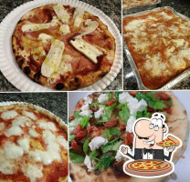 Pizza Italia food