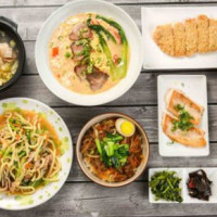 Zhēn Jú Fāng Liào Lǐ food